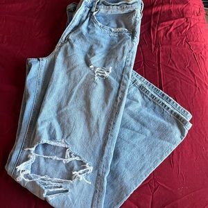 American Eagle women’s Size 12 Mom Jeans